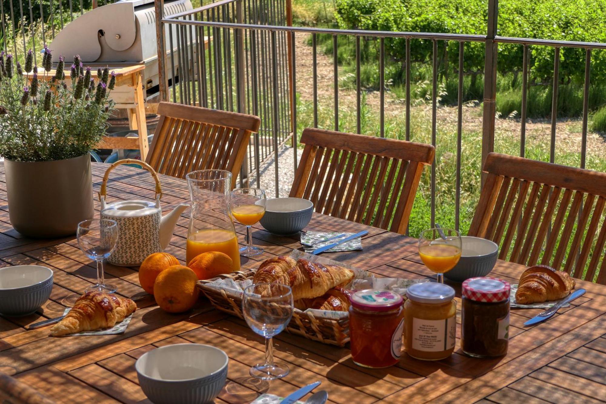 הוילה ניונס L'O De Vigne, Eden In Provence מראה חיצוני תמונה